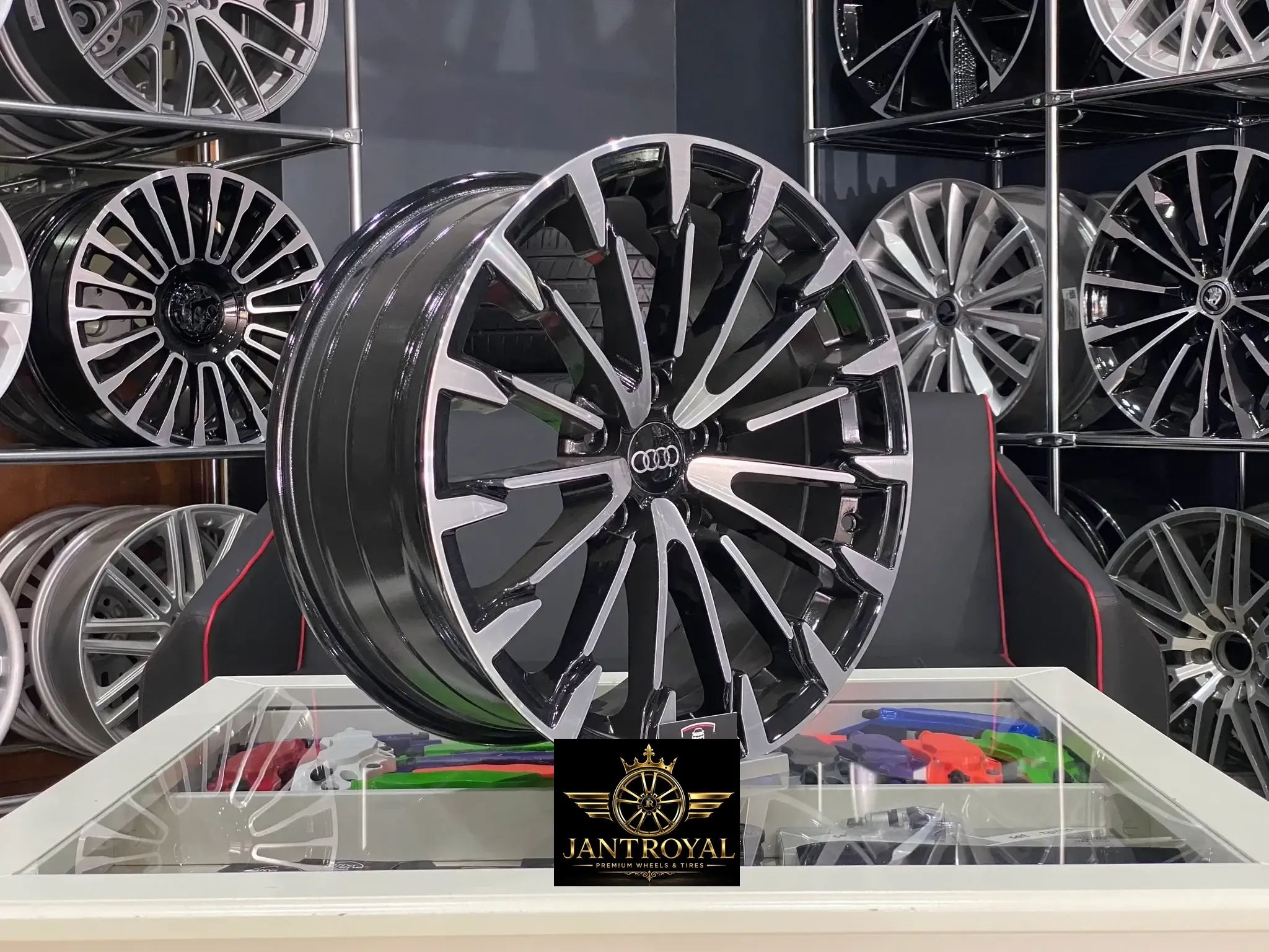 18 İNÇ 5X112 AUDİ A3 A4 A5 A6 RS JANT MODELİ (4ADET)