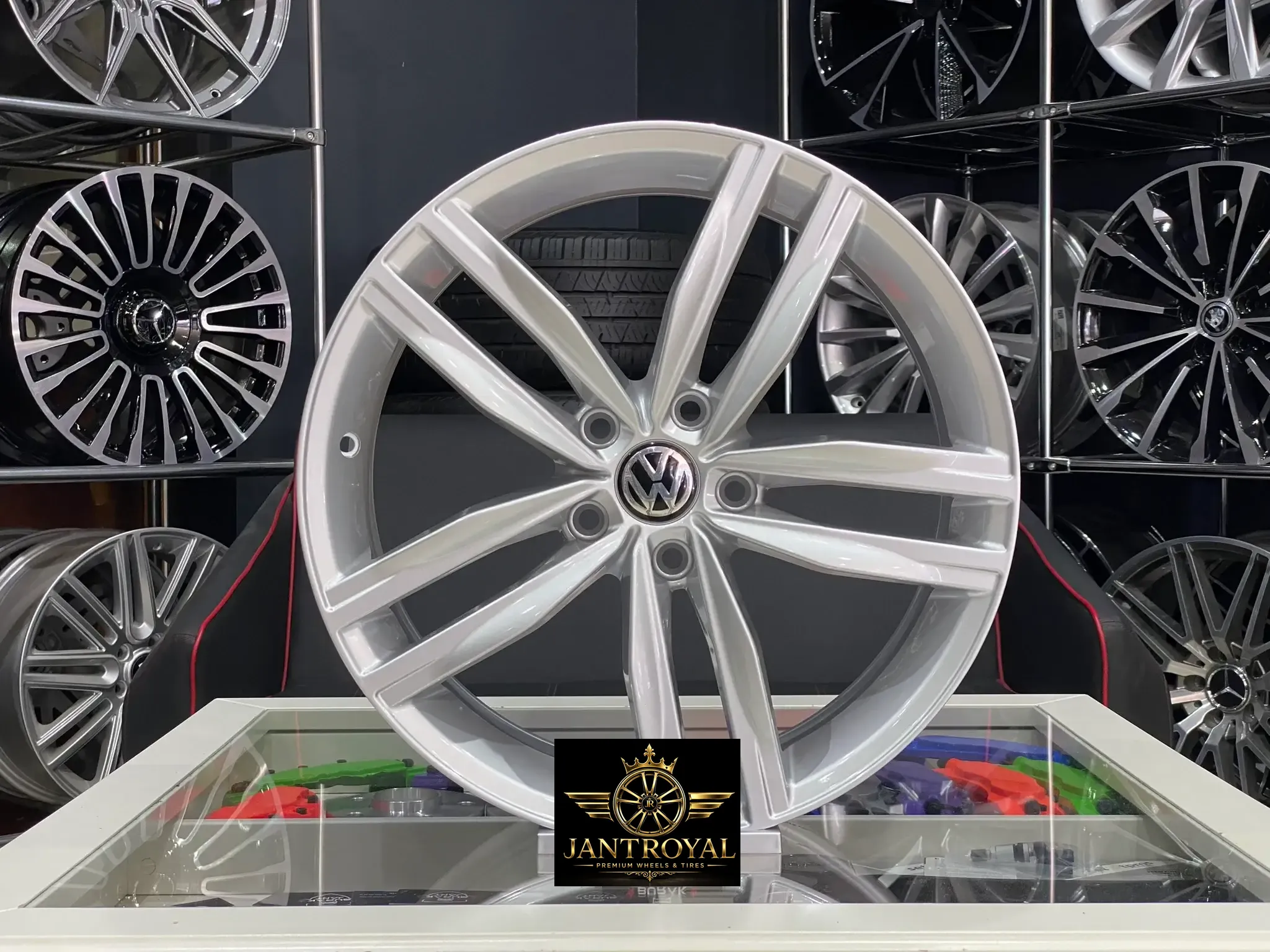 18 İNÇ 5X112 VOLKSWAGEN GOLF DURBAN JANT MODELİ (4ADET)