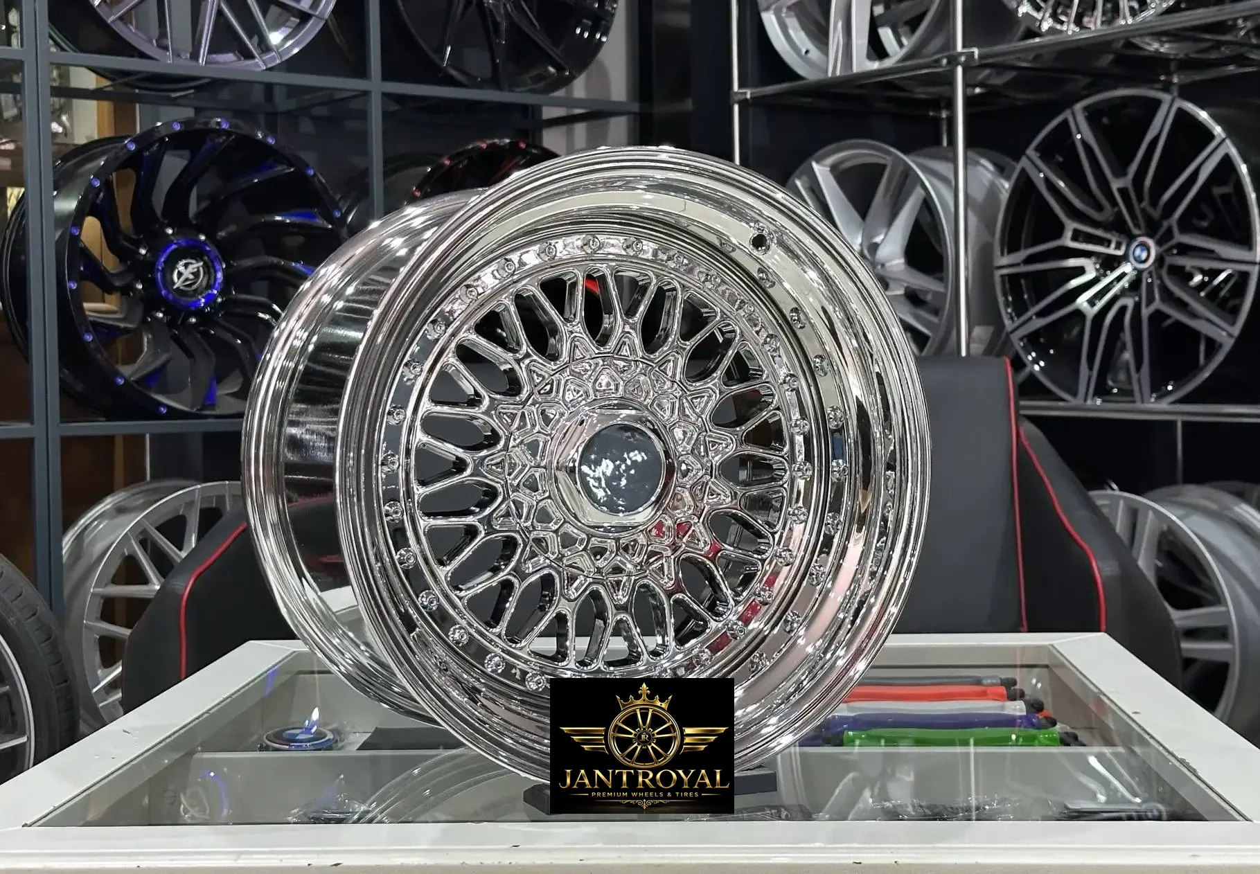 16 BBS RS2 4X100 4X108 9/10 OFSET ET:15/12 VACCUM CHROME JANT MODELİ