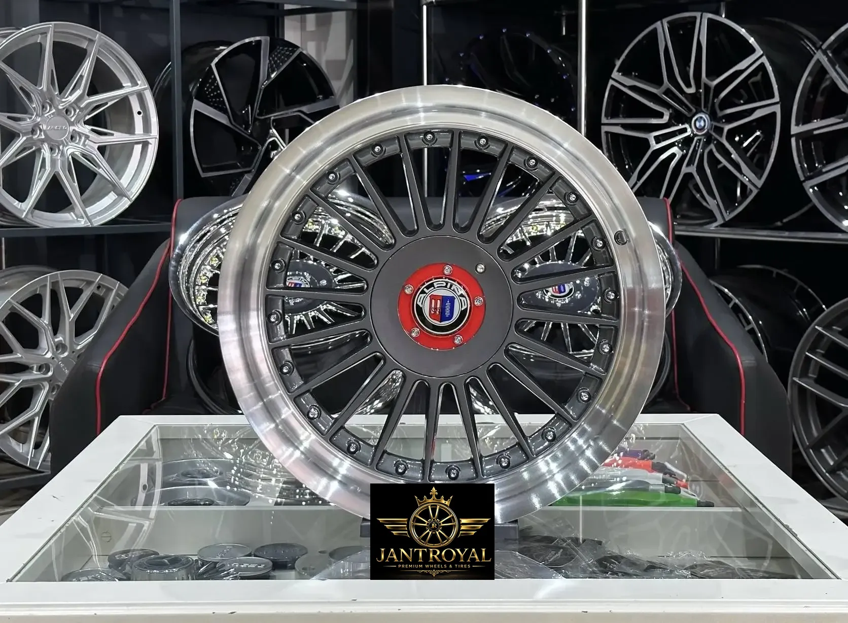 17 İNÇ 5X112 /120 8-9 OFSET ET:25-20 ALPINA GUNMETAL LİP POLİSH