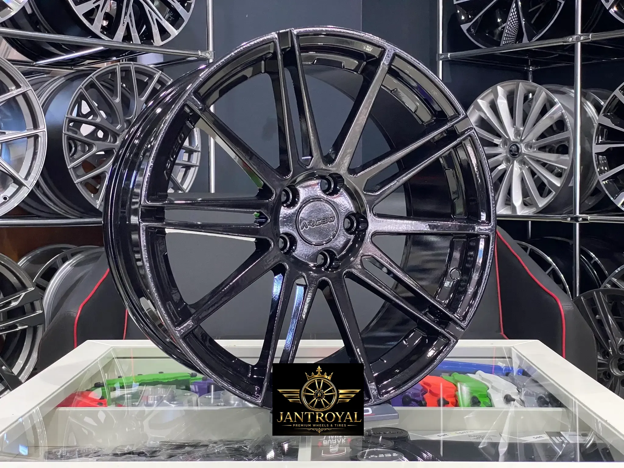 ARCEO MALLORCA 19 İNÇ 5X112 GLOSSY BLACK JANT MODELİ (4ADET)