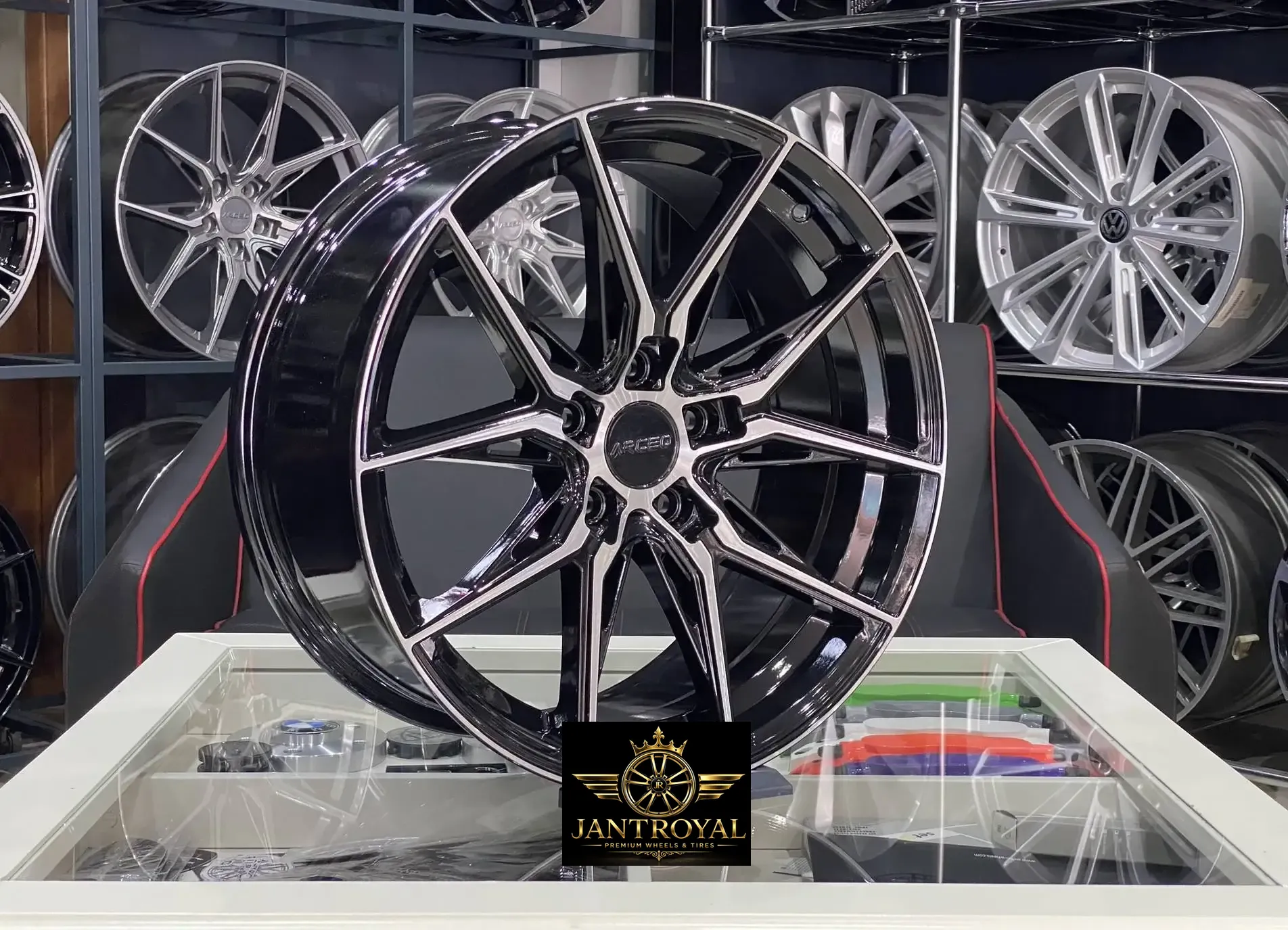 ARCEO MARSEİLLE 18 İNÇ 5X112 BLACK DİAMOND JANT MODELİ (4ADET)