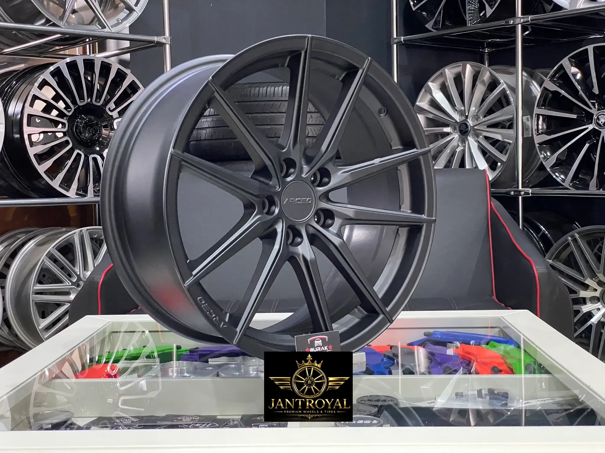 ARCEO MONACO 18 İNÇ 5X112 MATT BLACK ÖN/ARKA JANT MODELİ (4ADET)