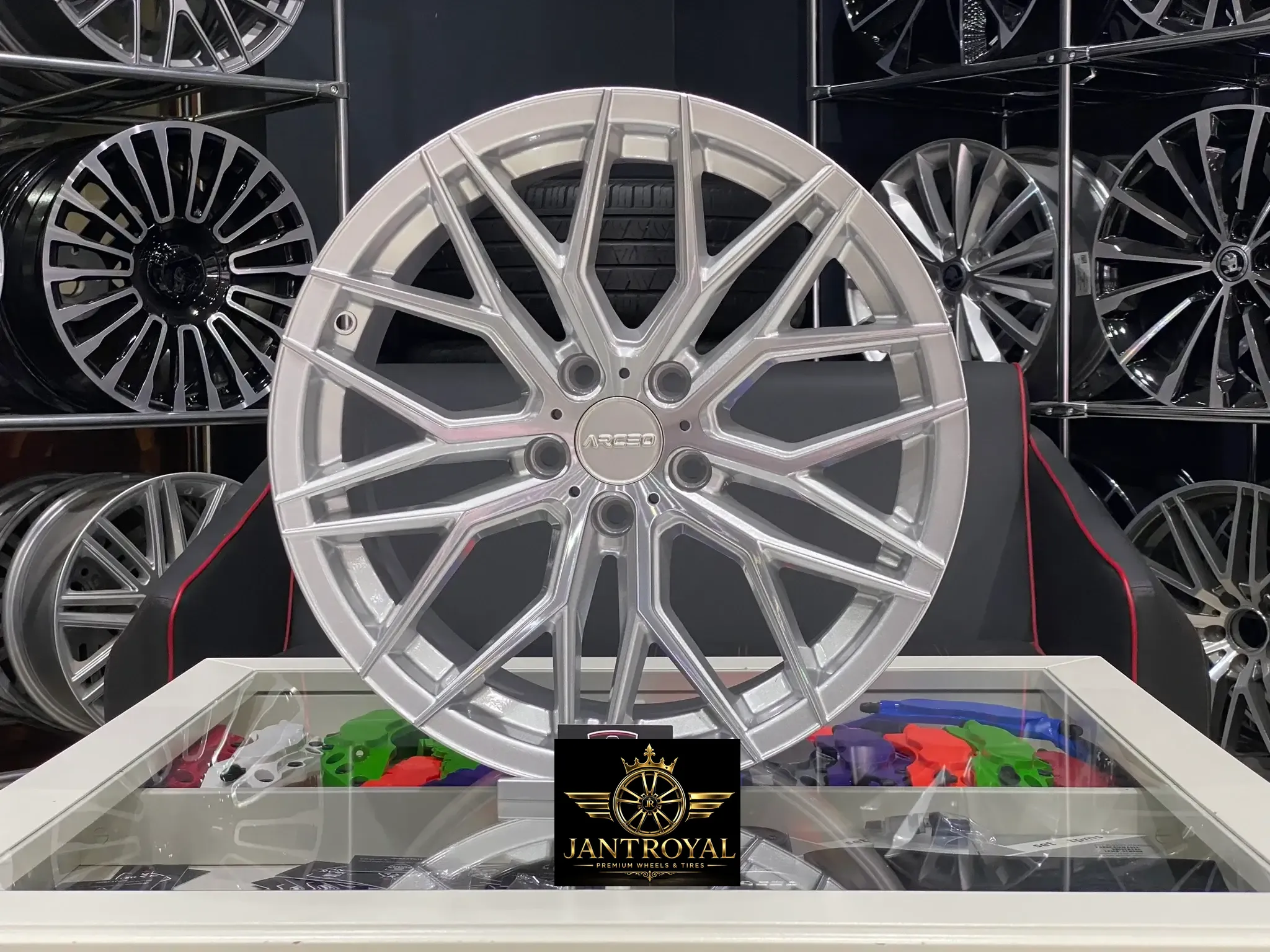 ARCEO VALENCİA 17 İNÇ 5X112 SİLVER DİAMOND JANT MODELİ (4ADET)