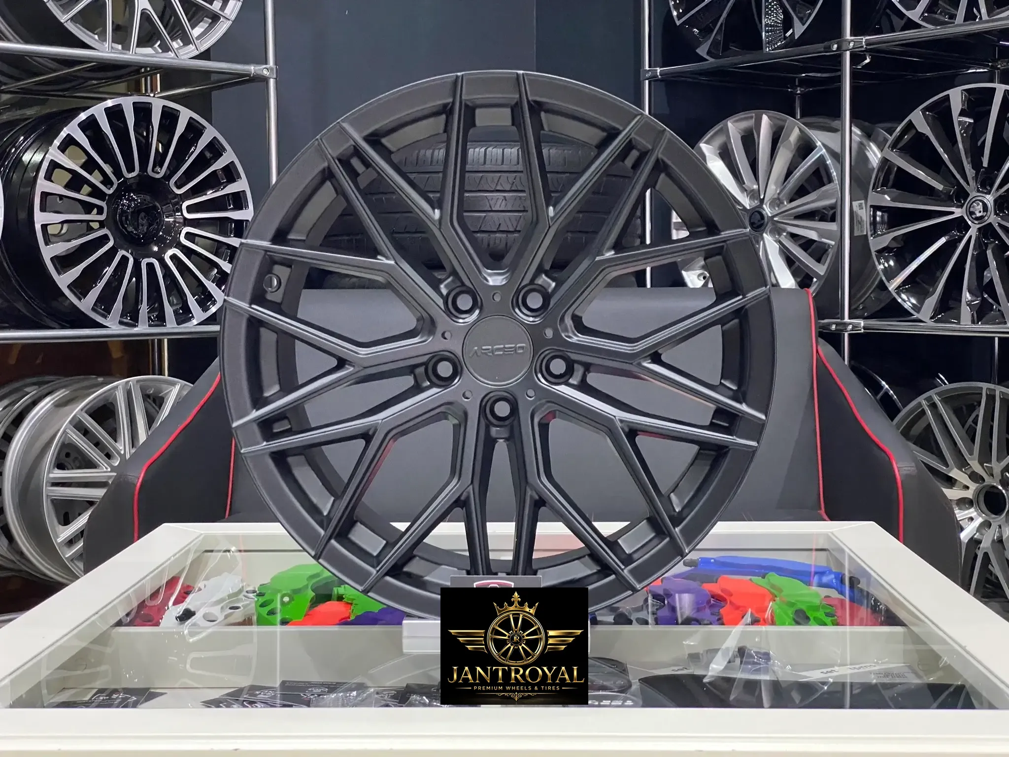 ARCEO VALENCİA 18 İNÇ 5X112 MATT BLACK JANT MODELİ (4ADET)