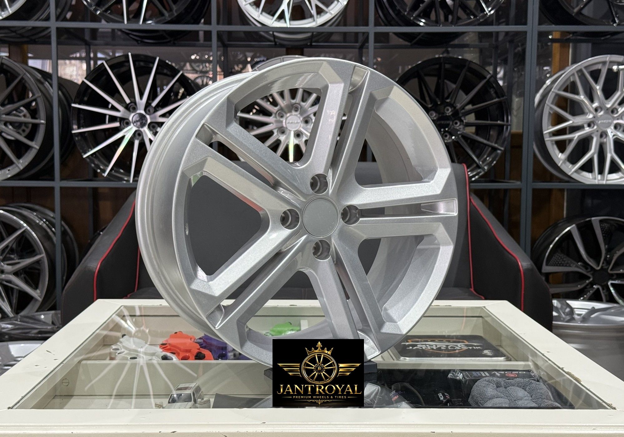 17 İNÇ 4X100 FİAT RENAULT DACIA MALLORY JANT MODELİ (4ADET)