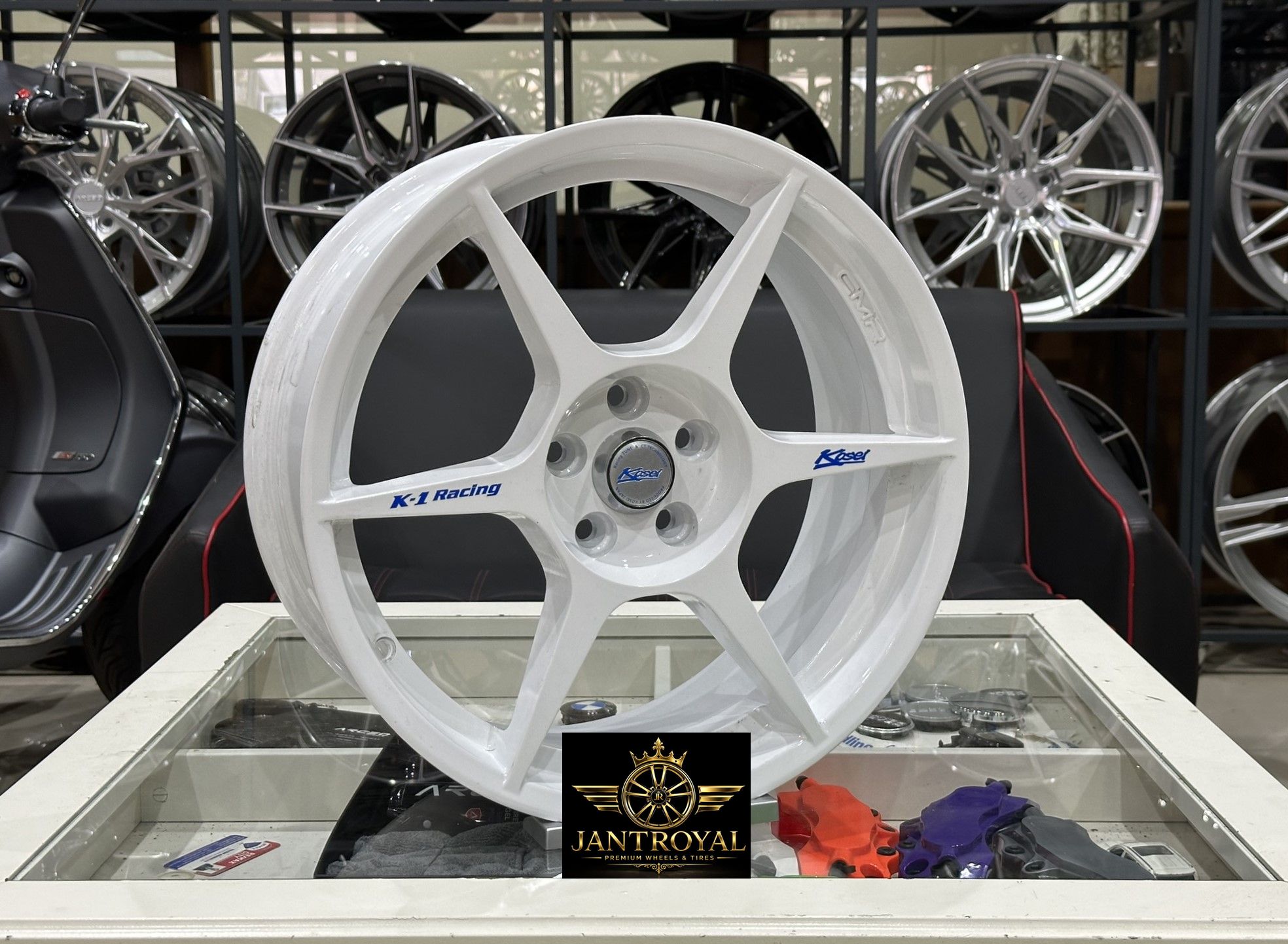 17 İNÇ 5X114.3 K1 RACİNG KOSEİ SOFT WHİTE JANT MODELİ (4ADET)