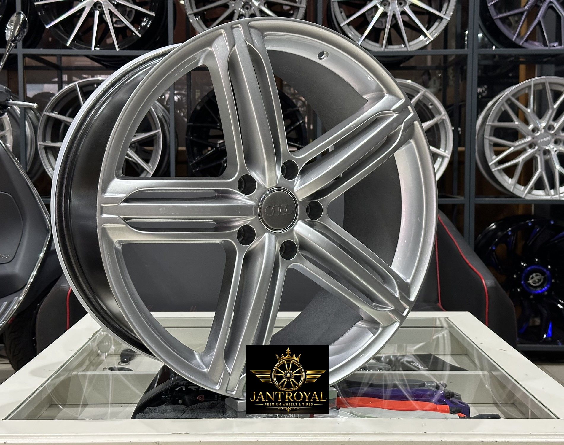 21 İNÇ 5X130 AUDİ Q7 S LİNE JANT MODELİ (4ADET)