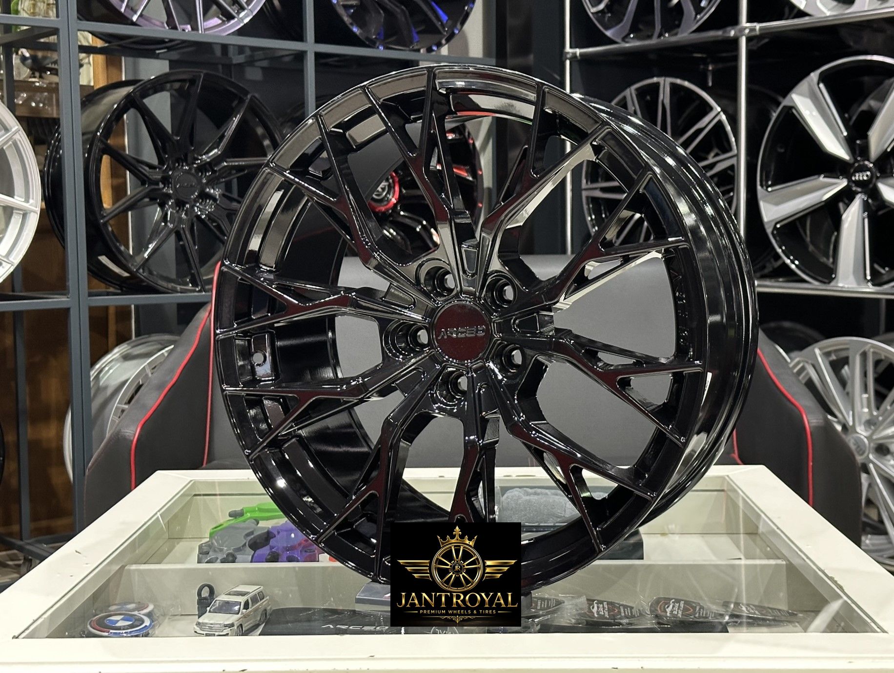 ARCEO ROMA 17 İNÇ 5X100 GLOSSY BLACK JANT MODELİ (4ADET)
