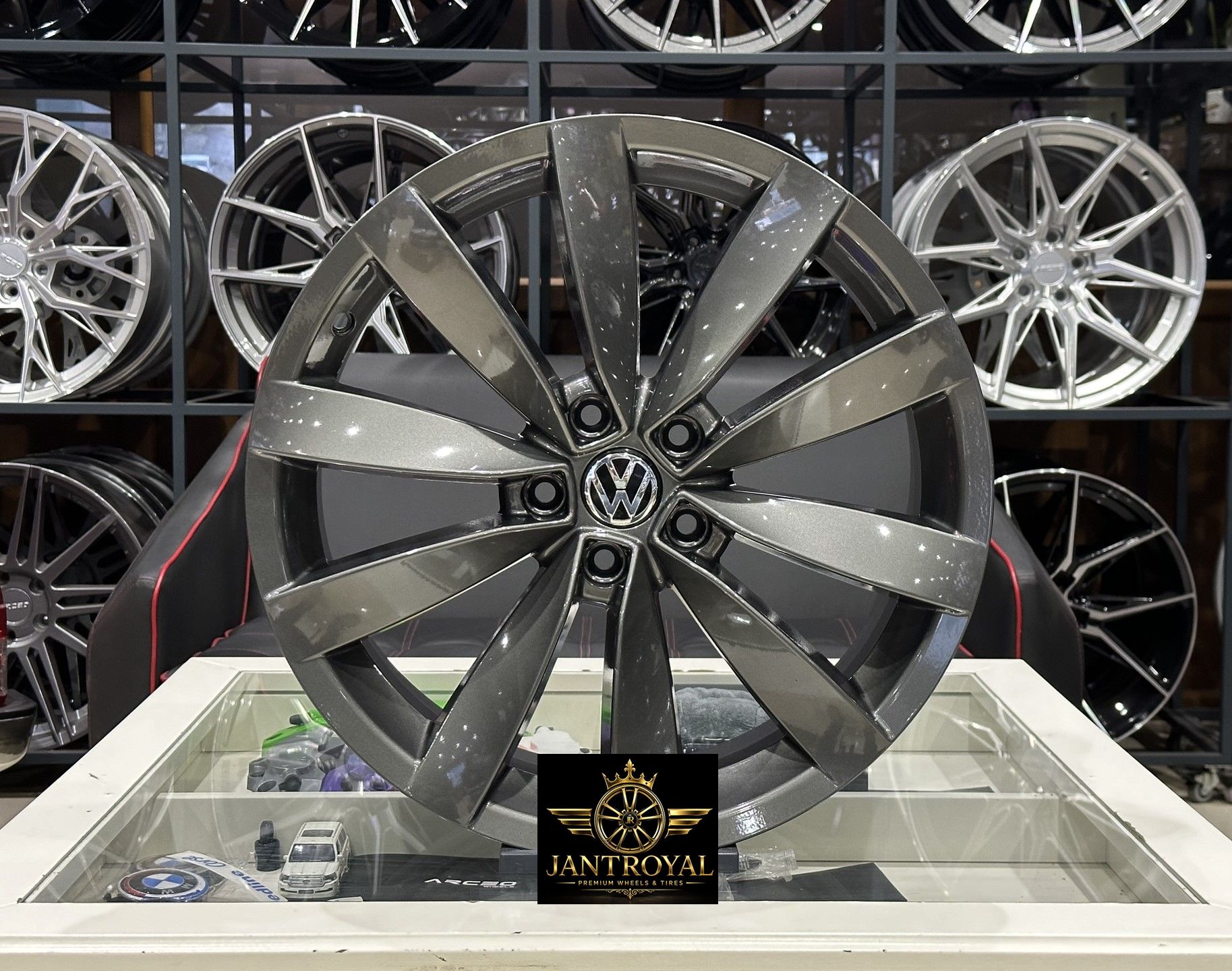 18 İNÇ 5X112 VOLKSWAGEN CC PASSAT GOLF JETTA LUGANO GM METAL JANT MODELİ (4ADET)