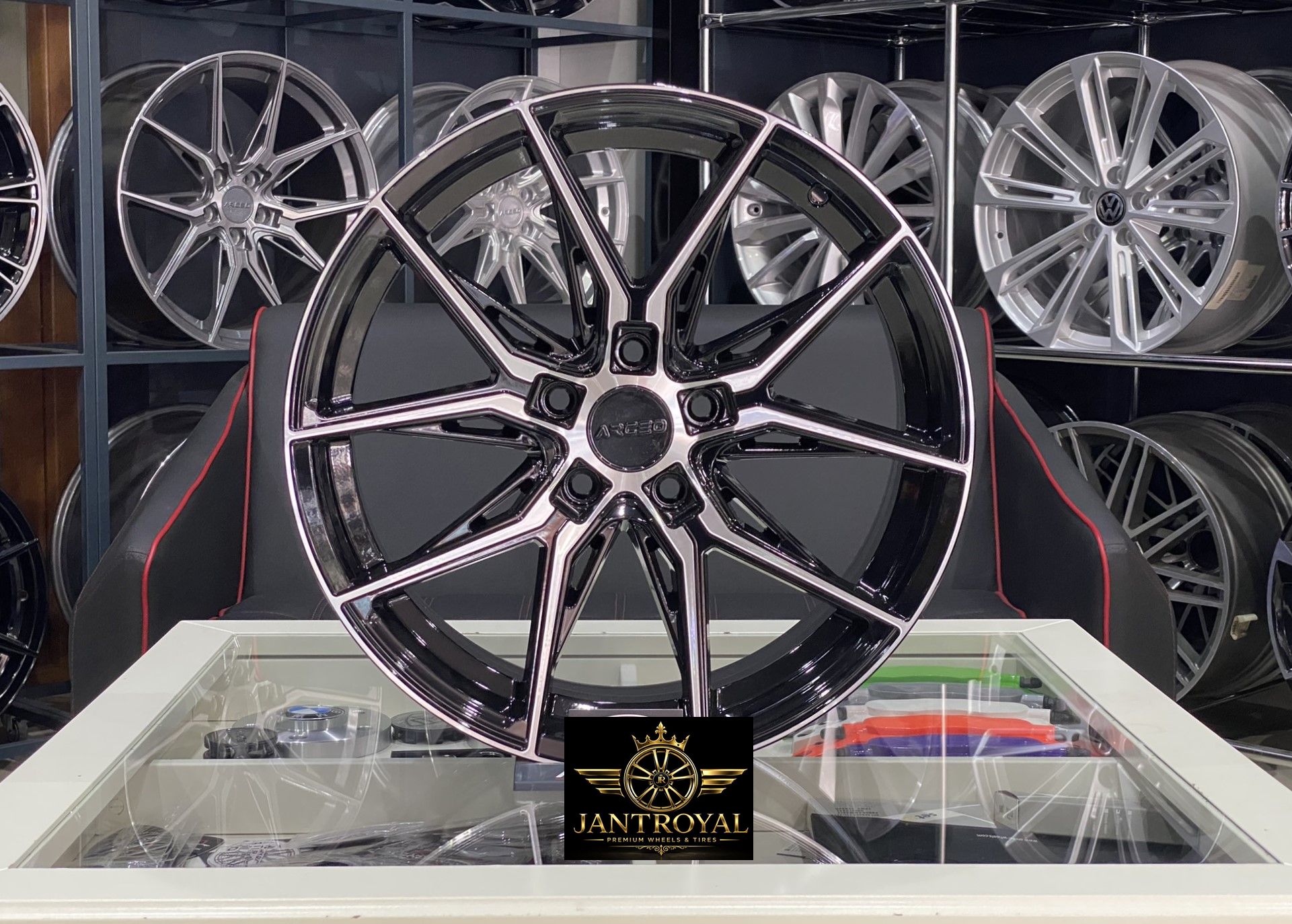 ARCEO MARSEİLLE 17 İNÇ 5X114.3 BLACK DİAMOND JANT MODELİ (4ADET)