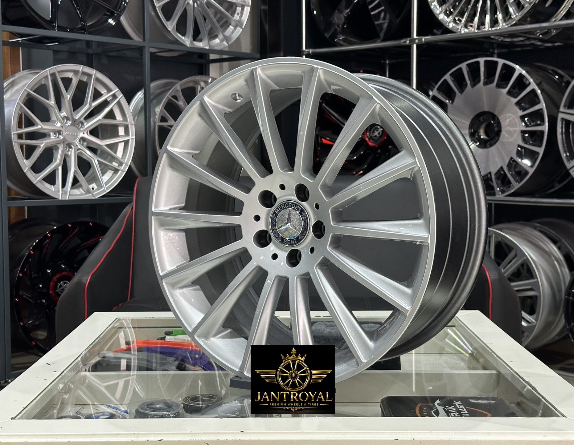 19 İNÇ 5X112 MERCEDES ÖN/ARKA SİLVER JANT MODELİ (4ADET)
