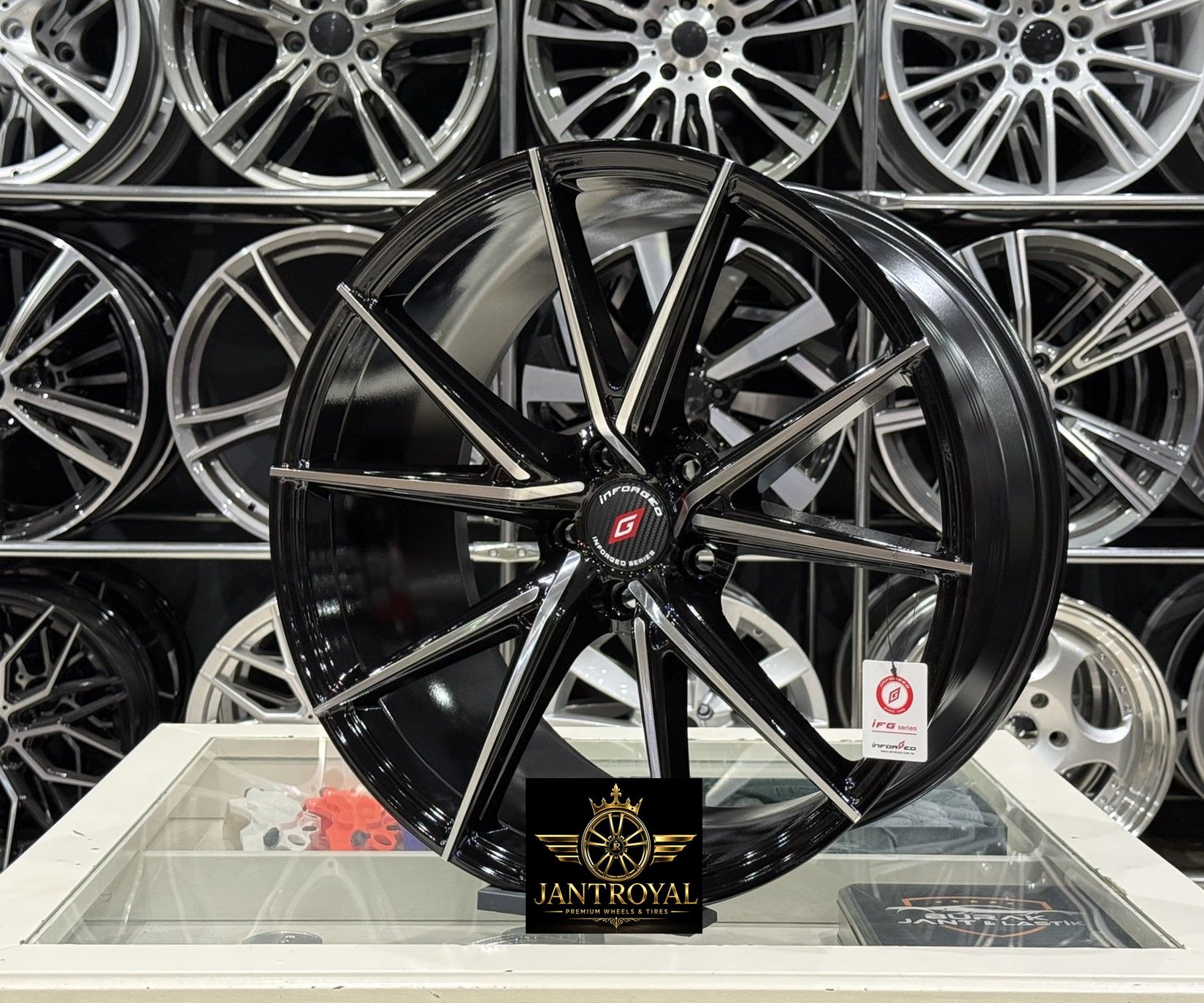 20 İNÇ 5X112 ORJİNAL İNFORGED İFG58 BLACK MACHİNED ÖN ARKA JANT MODELİ (4ADET)
