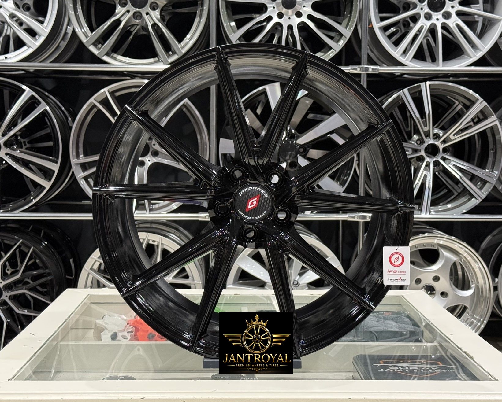 20 İNÇ 5X112 ORJİNAL İNFORGED İFG58 PİANO BLACK ÖN ARKA JANT MODELİ (4ADET)
