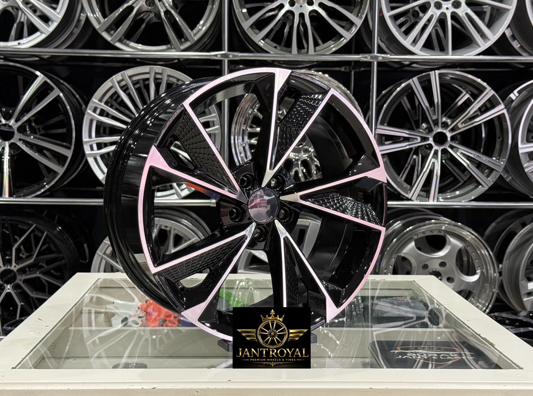 17 İNÇ 5X112 AUDİ RS7 A3 A4 UYUMLU JANT MODELİ (4ADET)
