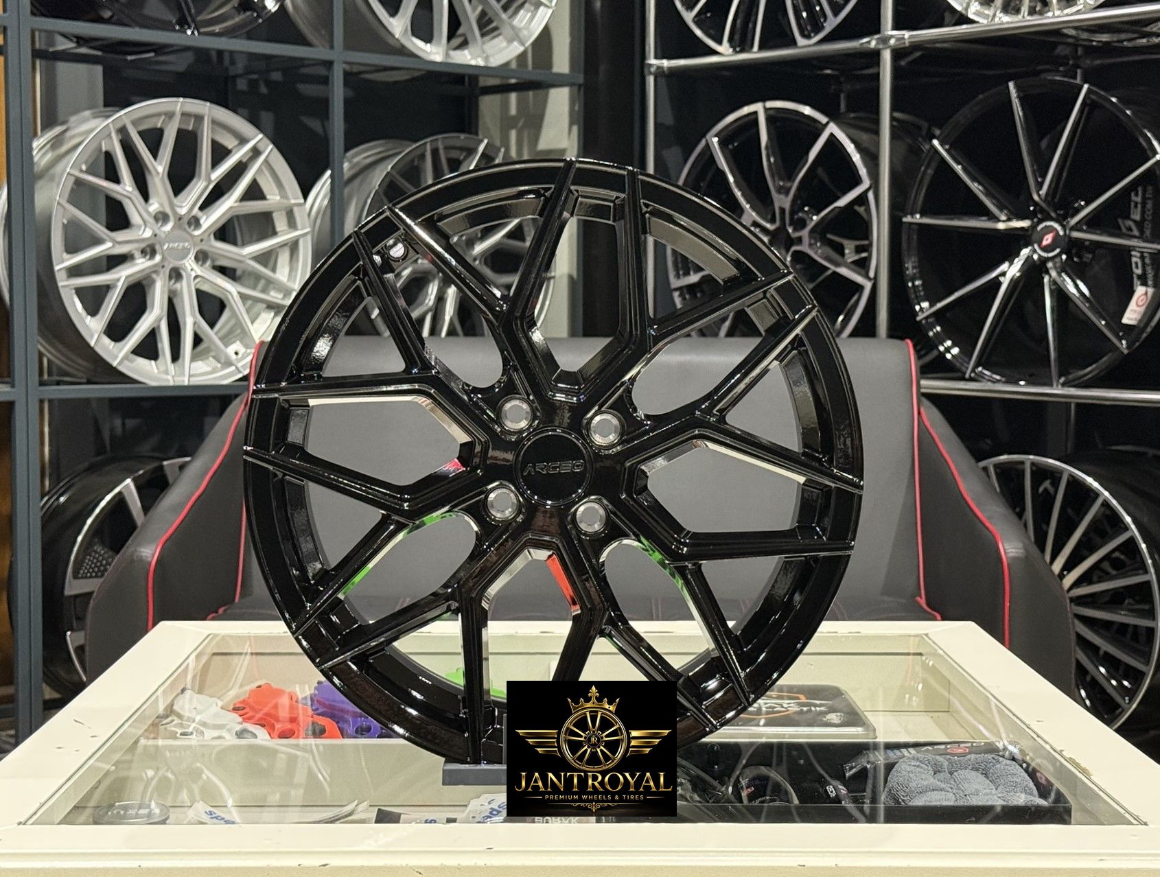 ARCEO VALENCİA 17 İNÇ 4X108 GLOSSY BLACK M02 JANT MODELİ (4ADET)