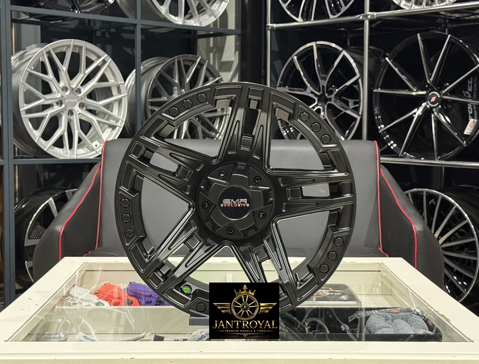 16 İNÇ 5X114,3 DACIA DUSTER UYUMLU OFFROAD JANT MODELİ (4ADET)