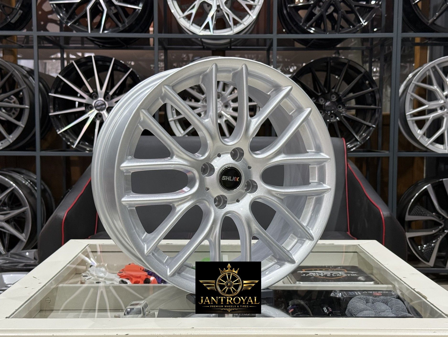 17 İNÇ 4X100 MİNİ JOHN COOPER WORKS JANT MODELİ (4ADET)