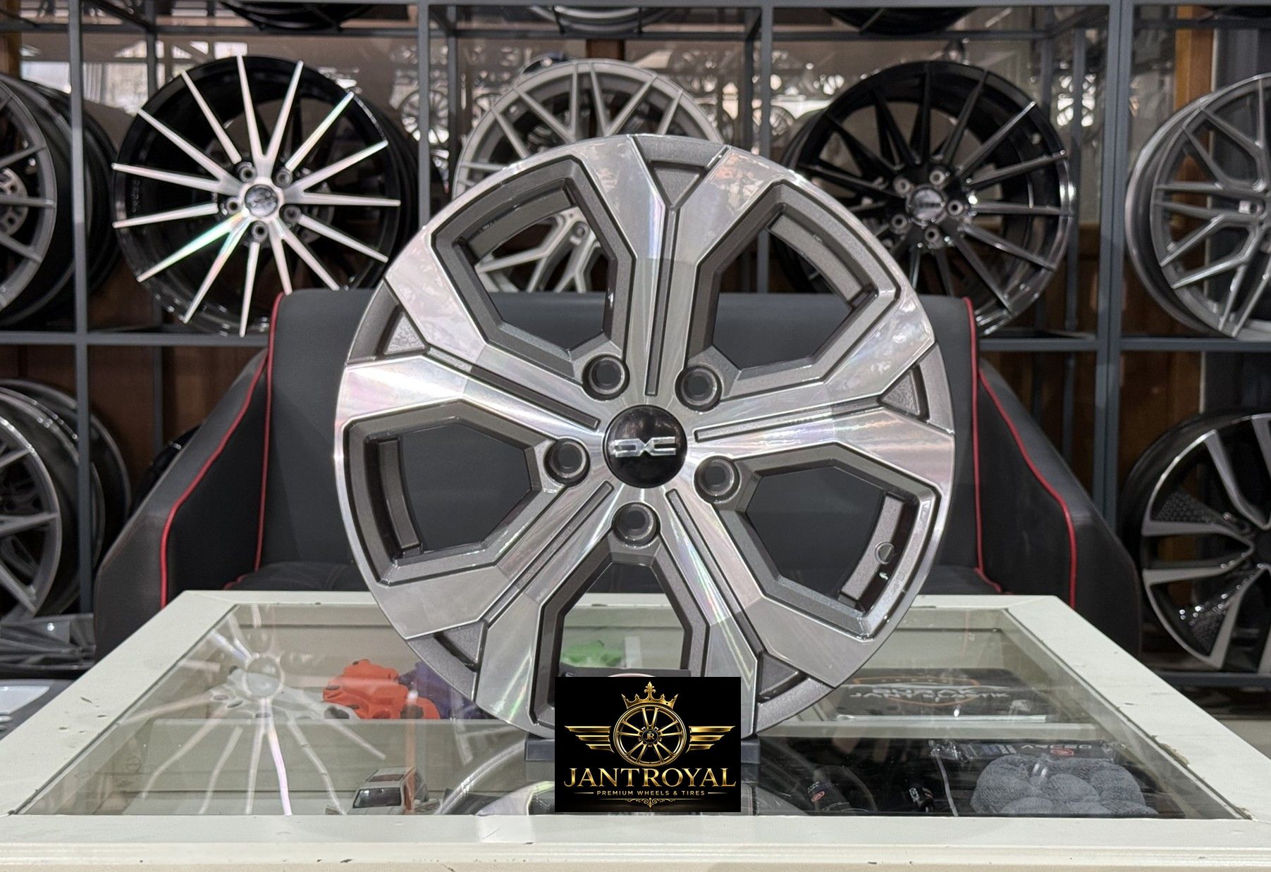 16 İNÇ 5X114.3 YENİ DACIA DUSTER TİTAN DİAMOND JANT MODELİ (4ADET)