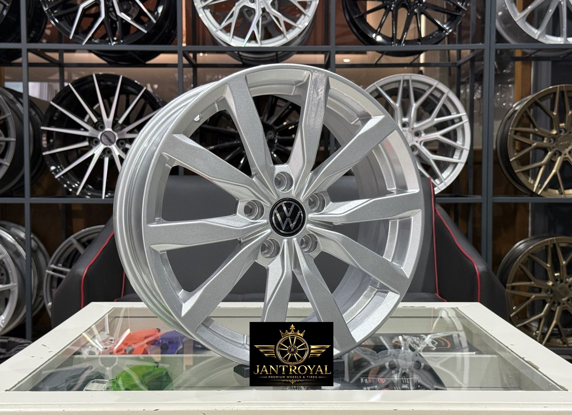 17 İNÇ 5X112 VOLKSWAGEN GOLF HİGHLİNE DİJON JANT MODELİ (4ADET)