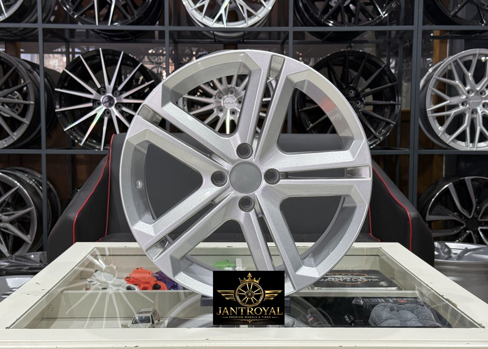 16 İNÇ 4X100 FİAT RENAULT DACIA HYUNDAİ UYUMLU MALLORY JANT MODELİ (4ADET)