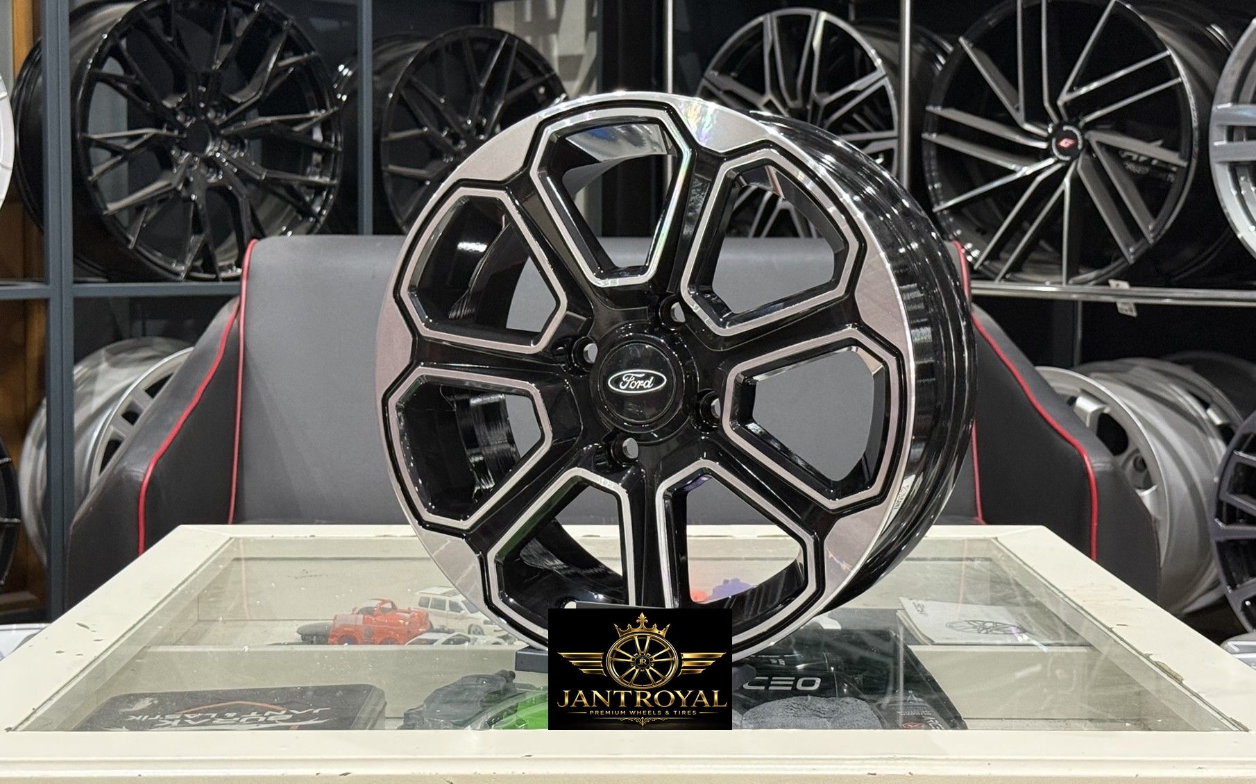 15 İNÇ 4X108 FORD COURİER BLACK DİAMOND JANT MODELİ (4ADET)