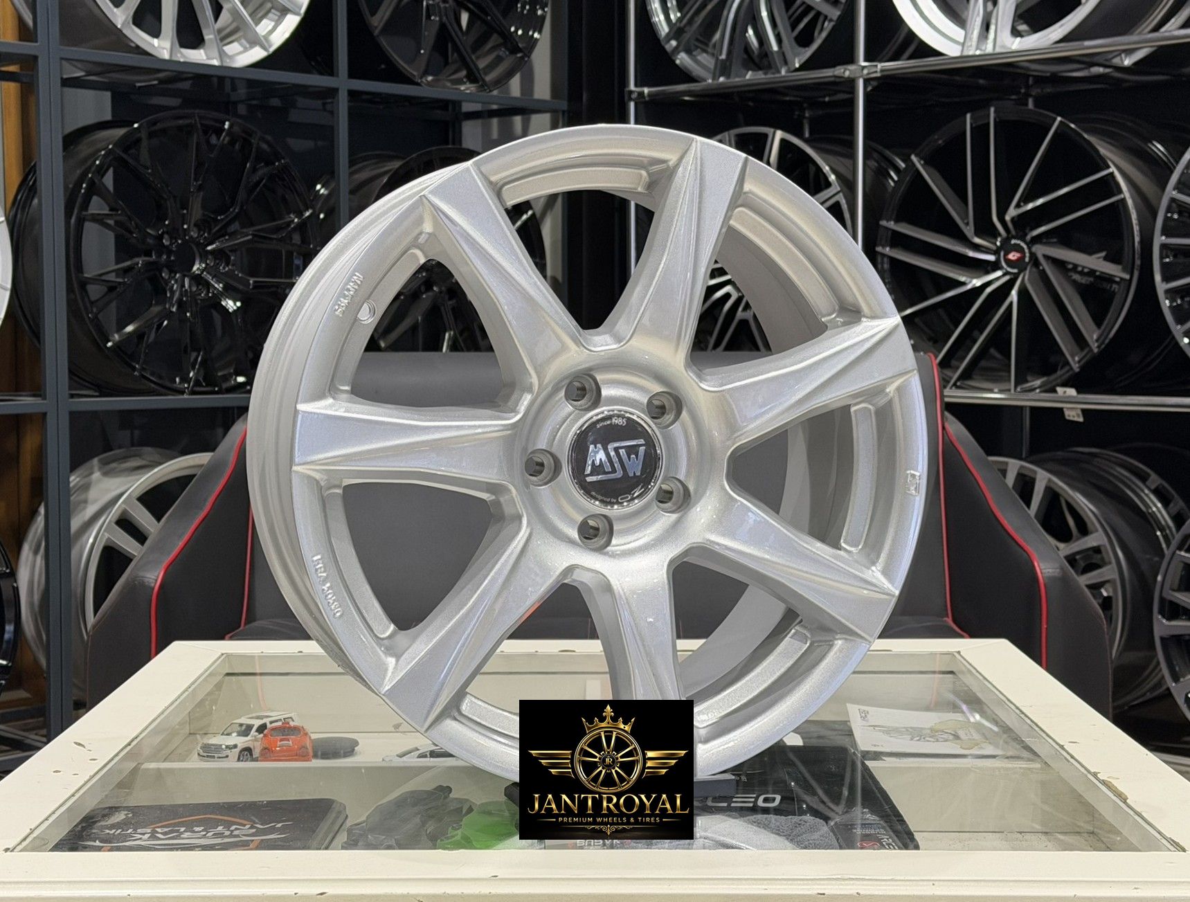 18 İNÇ 5X112 ORJİNAL MSW 77 SİLVER JANT MODELİ (4ADET)