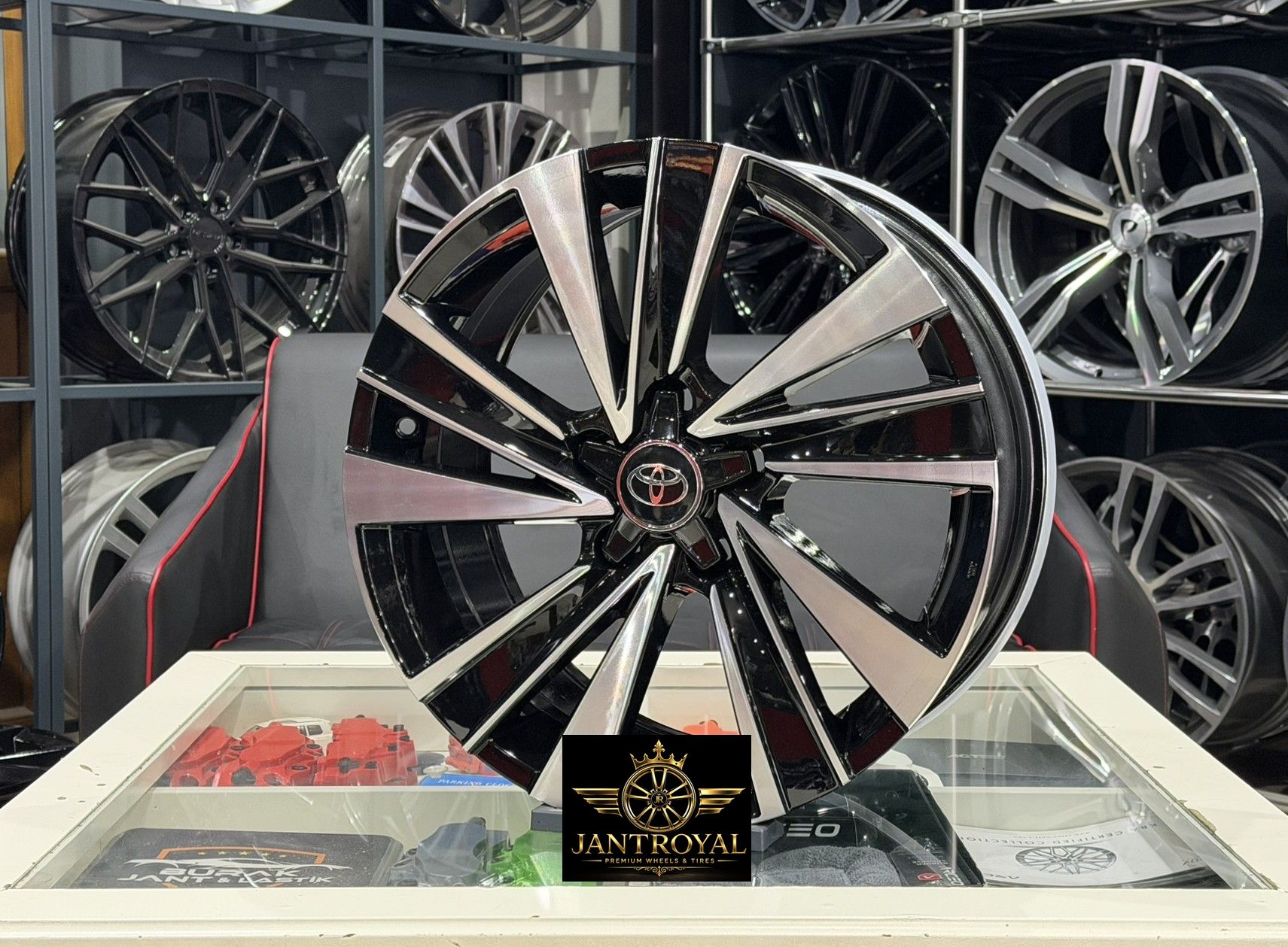 16 İNÇ 5X114.3 YENİ TOYOTA COROLLA JANT MODELİ (4ADET)