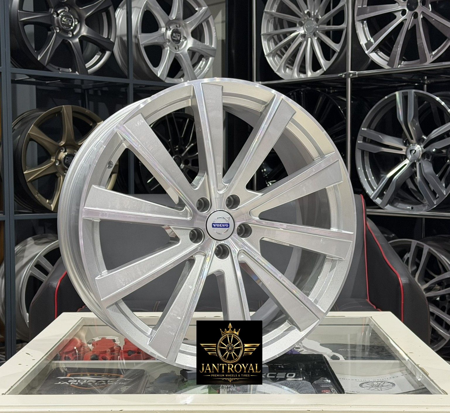 21 İNÇ 5X108 VOLVO XC60 XC90 SİLVER DİAMOND JANT MODELİ (4ADET)