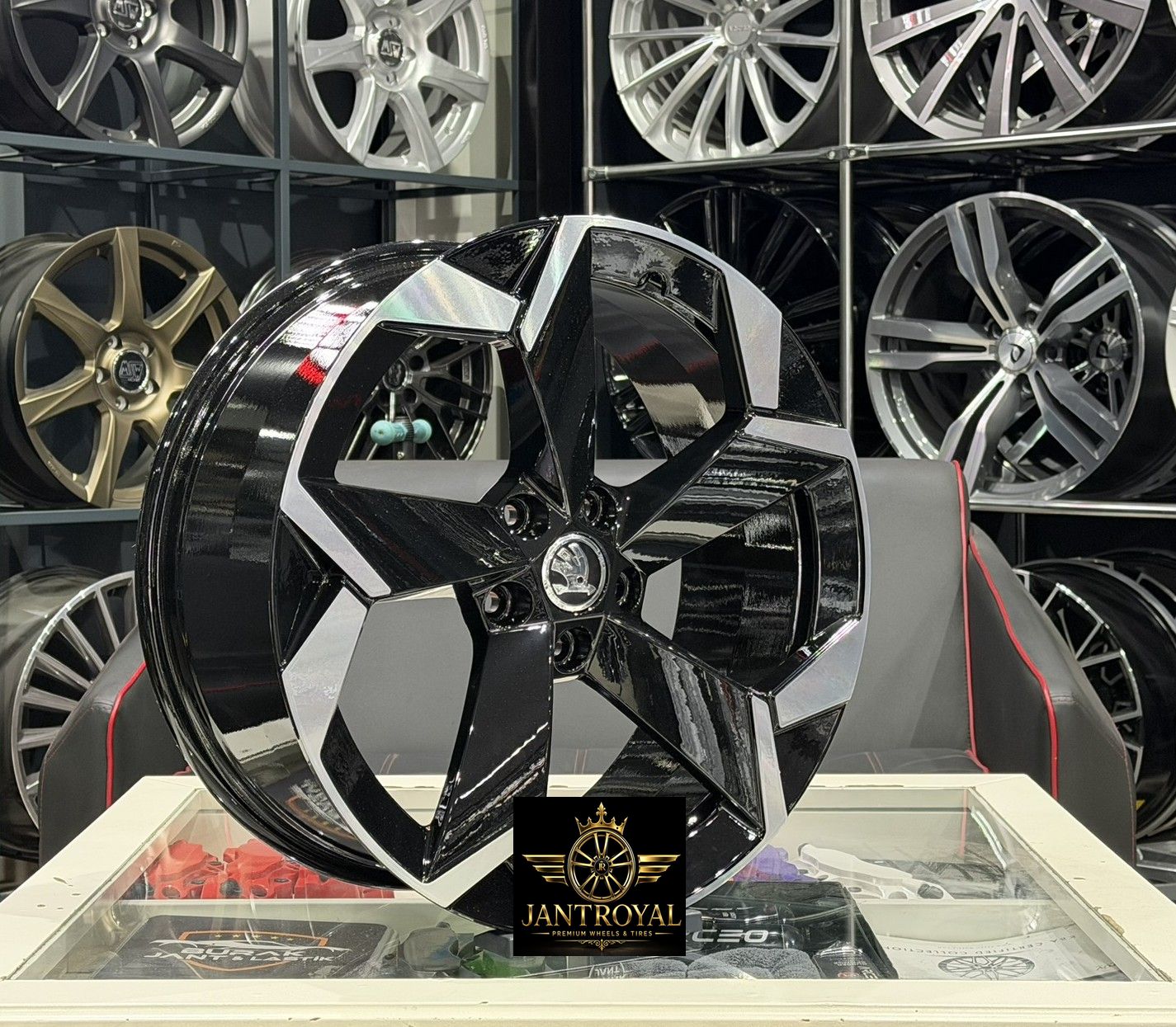 19 İNÇ 5X112 SKODA OCTAVİA SUPERB KODİAQ KAROQ BLACK DİAMOND SPORTLİNE JANT MODELİ (4ADET)